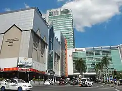 Araneta City