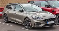 2019 Ford Focus ST-Line X estate (UK)