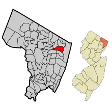 Location of Closter in Bergen County highlighted in red (left). Inset map: Location of Bergen County in New Jersey highlighted in orange (right).