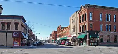 Midland, looking west, at Linn