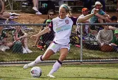 Nikki Stanton playing for Perth Glory